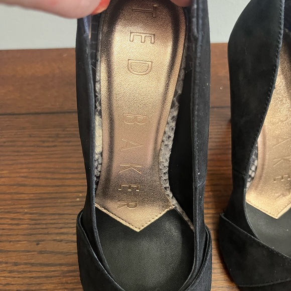 Ted‎ Baker black high heels NEW - Picture 4 of 7